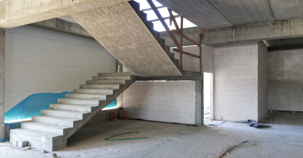 MARDOM – 3 hala o&nbsp;powierzchni 20.000 m2