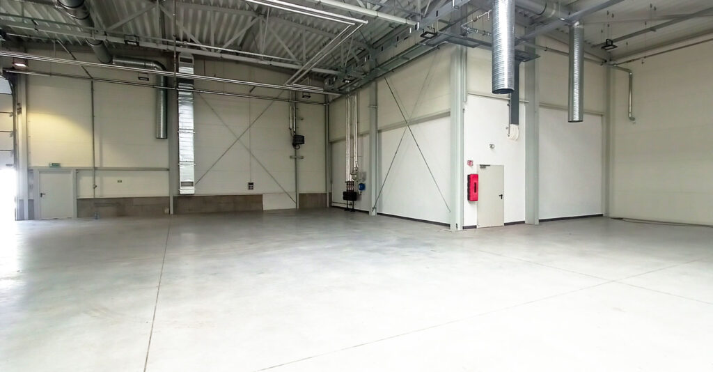 ORAS OLESNO – 3 hala dla producenta armatury sanitarnej