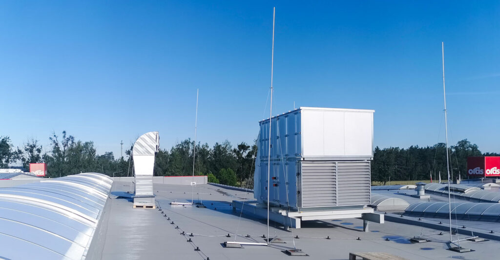 ORAS OLESNO – 3 hala dla producenta armatury sanitarnej