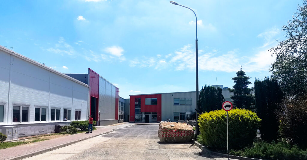 ORAS OLESNO – 3 hala dla producenta armatury sanitarnej