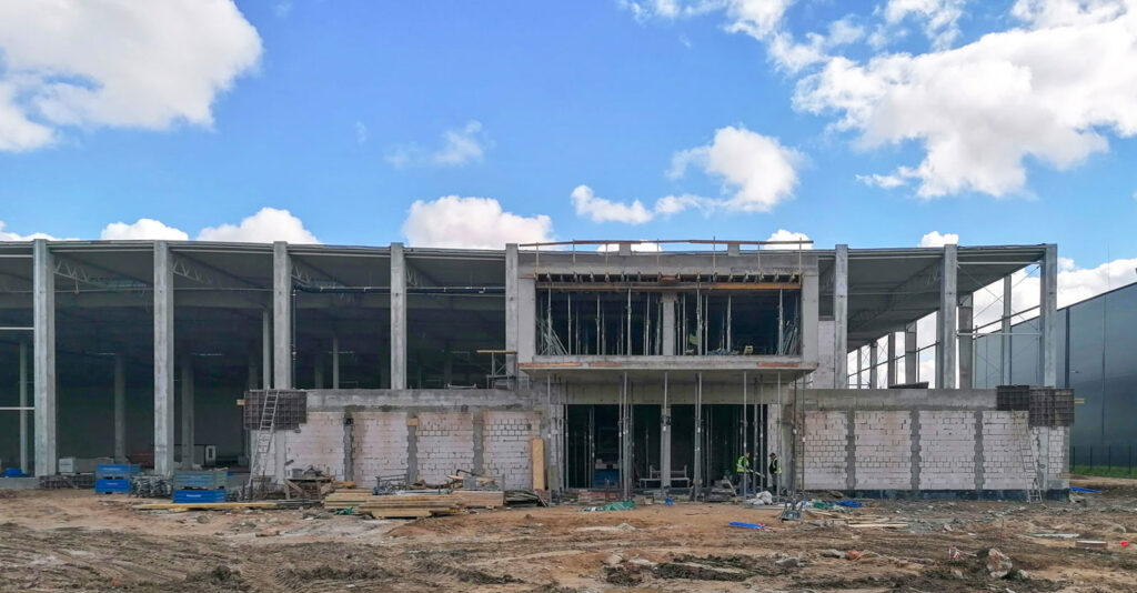 SANIBELL HOLDING BV – magazyn mebli łazienkowych