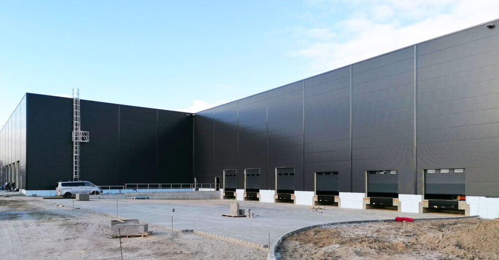 SANIBELL HOLDING BV – magazyn mebli łazienkowych