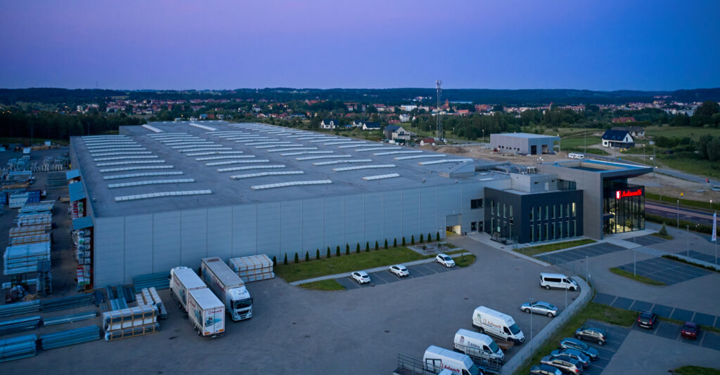 ADAMS – 2 hala dla producenta okien