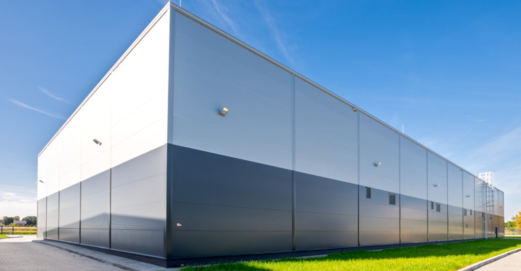 elewacja hali - inwestycja dla Bardusch Polska, generalny wykonawca CoBouw Polska, pralnia przemysłowa, woj. małopolskie