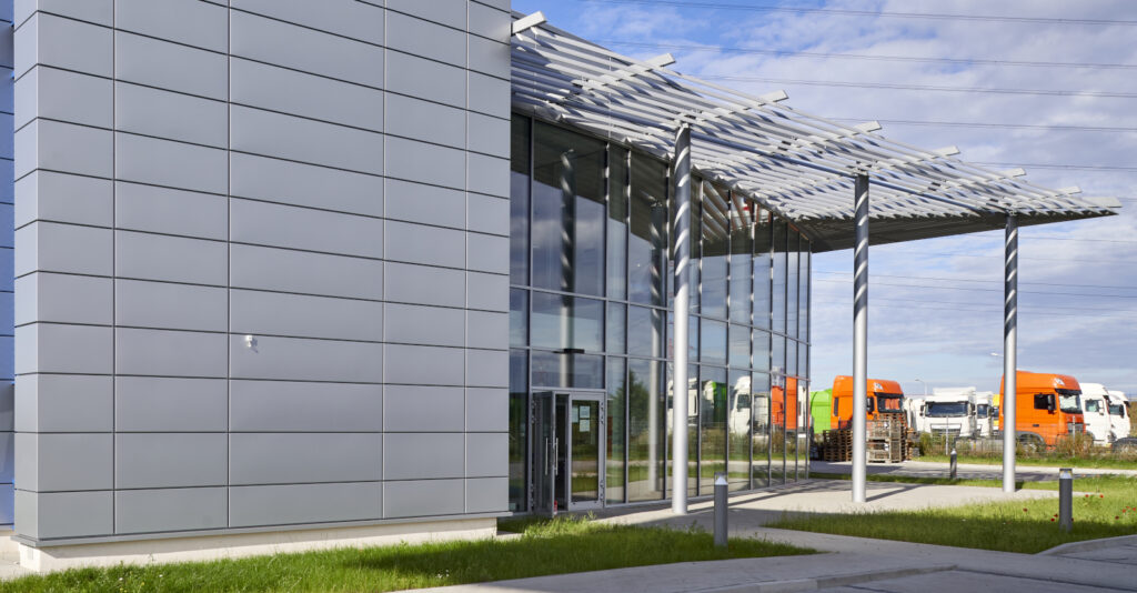 EWT TRUCK & TRAILER HANDELS GmbH