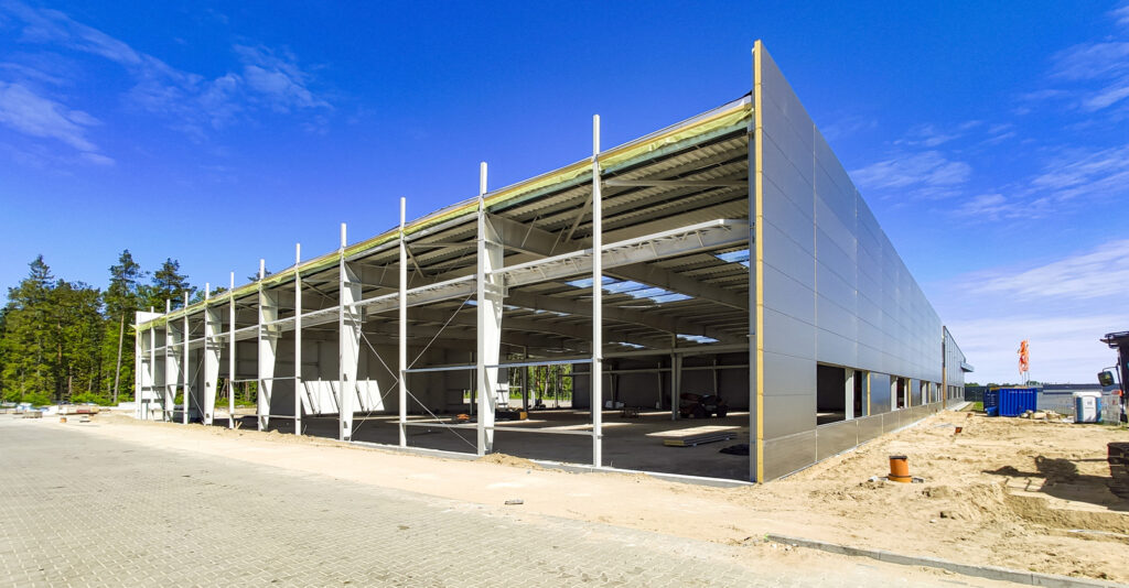 hala produkcyjno-magazynowa w budowie - inwestycja pod klucz, dla firmy Viscon, Płaszewko, woj. pomorskie