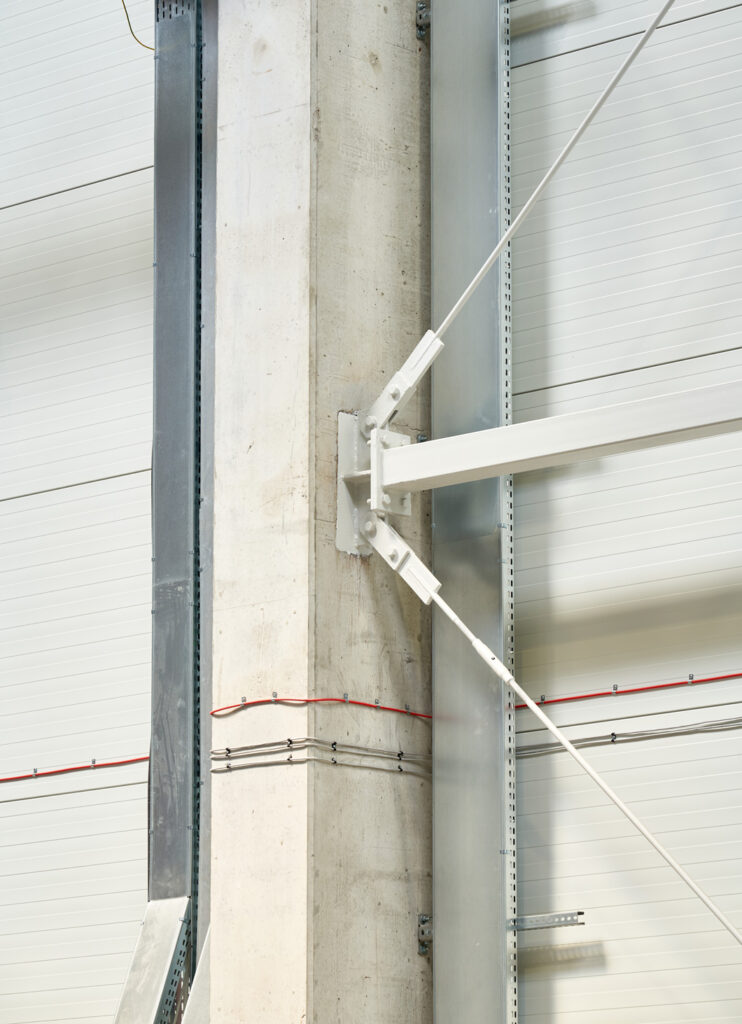 MEBLOMASTER – 6 hala dla producenta mebli