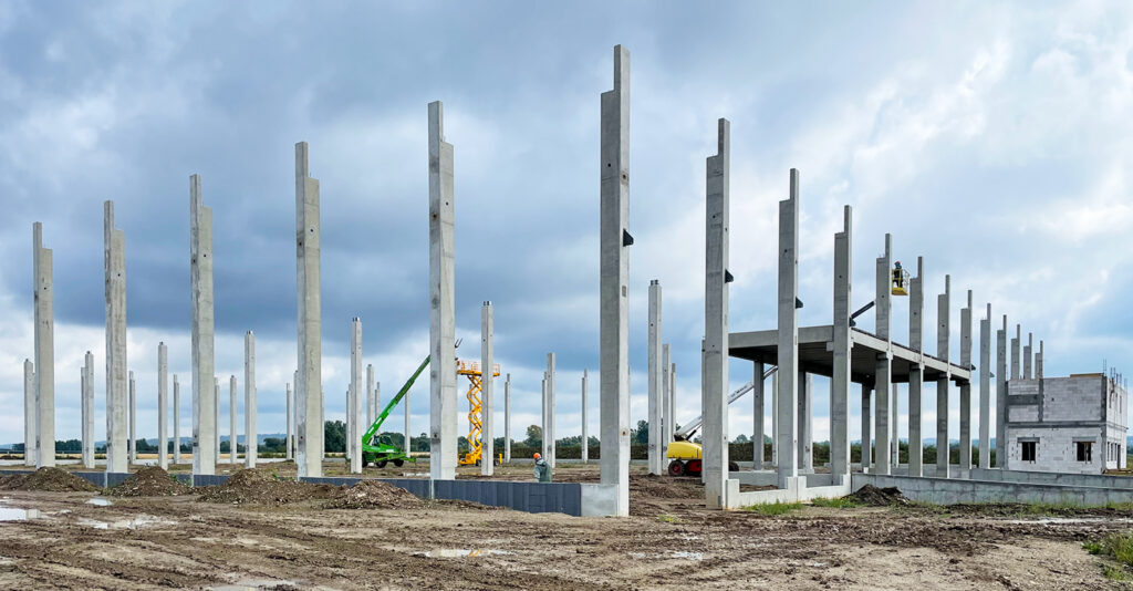 PLS ONE – hala magazynowa dla branży logistycznej