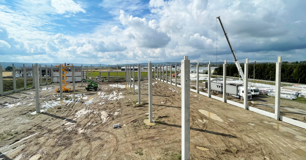 PLS ONE – hala magazynowa dla branży logistycznej