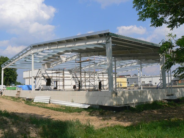 konstrukcja stalowa - hala produkcyjna z budynkiem biurowym, dla El-press, Lublin, woj. lubelskie