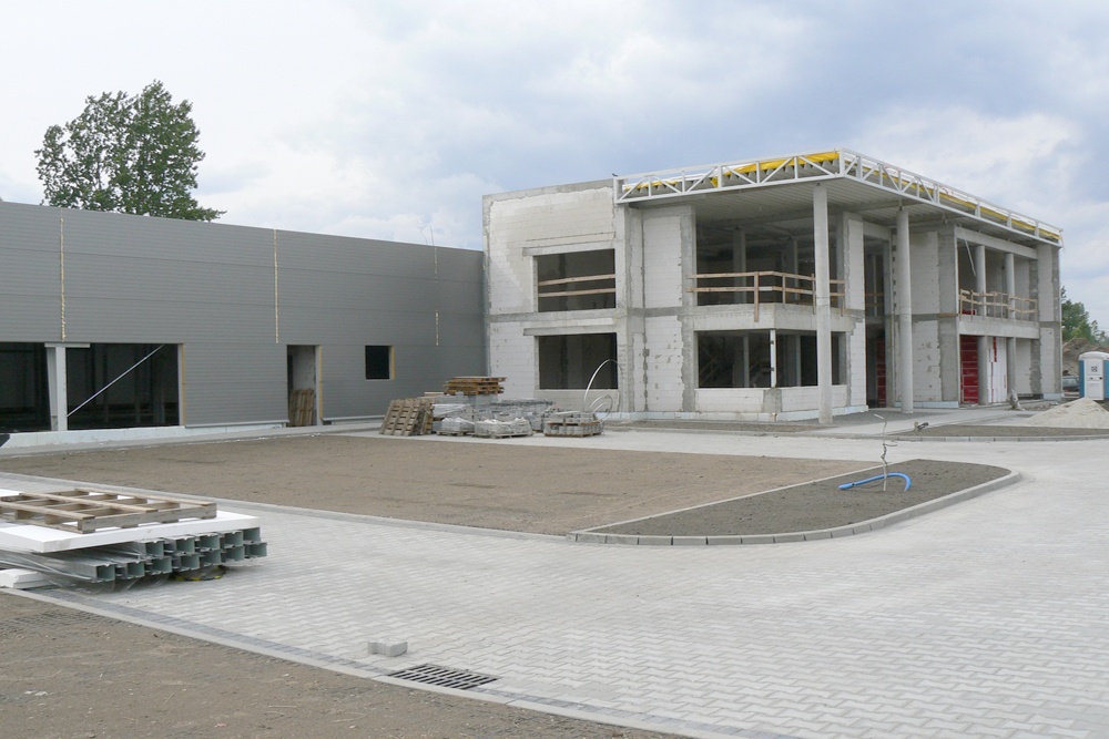widok ogólny 6 - hala produkcyjno-magazynowa z budynkiem biurowym, dla Viva Plus, Bytom, woj. śląskie