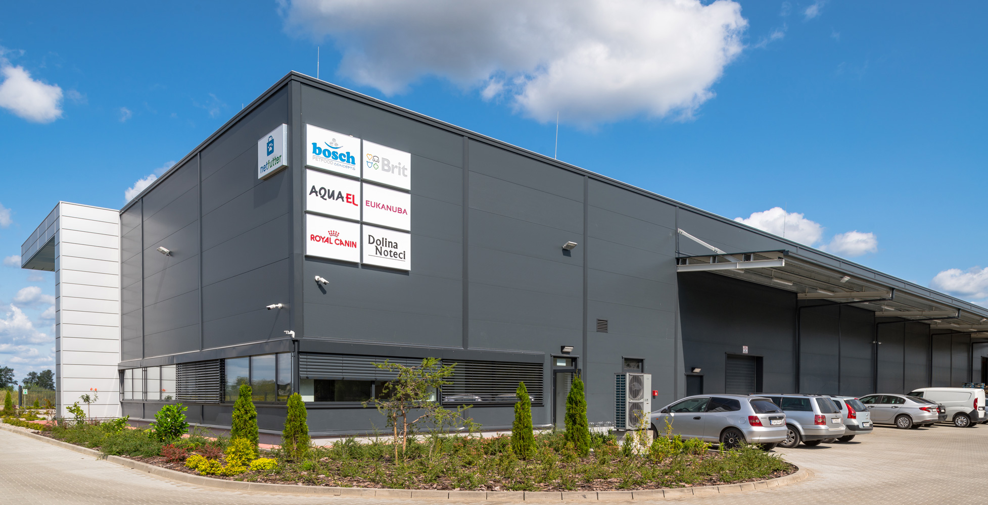 hala hurtowni internetowej - hala dla hurtowni internetowej wybudowana przez CoBouw Polska