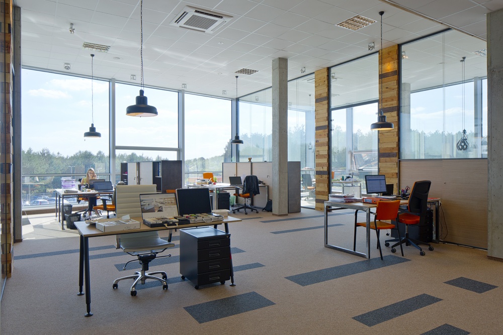pomieszczenie biurowe - hala produkcyjno-magazynowa z budynkiem biurowym, dla Lidermax, Łukowo, woj. mazowieckie