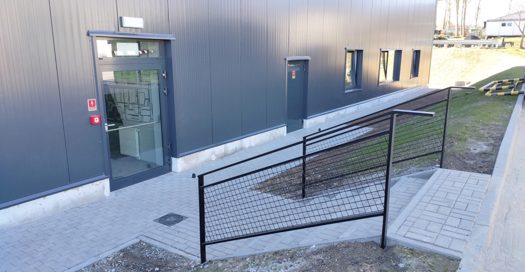 INWESTOR ZAGRANICZNY – hala stalowa o powierzchni 5.400 m2 INWESTOR ZAGRANICZNY – hala stalowa o powierzchni 5.400 m2