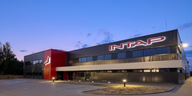 INTAP – hala dla producenta foteli autobusowych